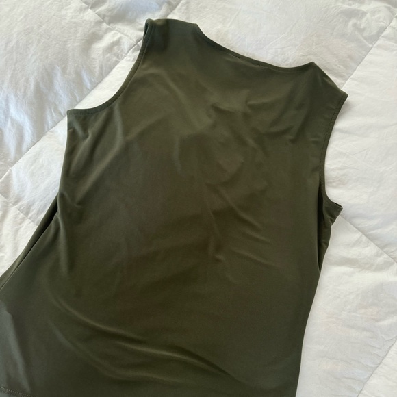 Tommy Hilfiger Army Green Tank - Picture 2 of 4